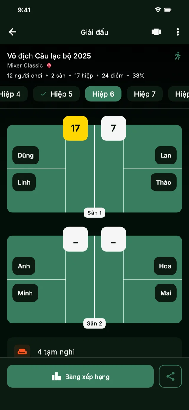 Ảnh chụp màn hình ứng dụng hiển thị các vòng đấu